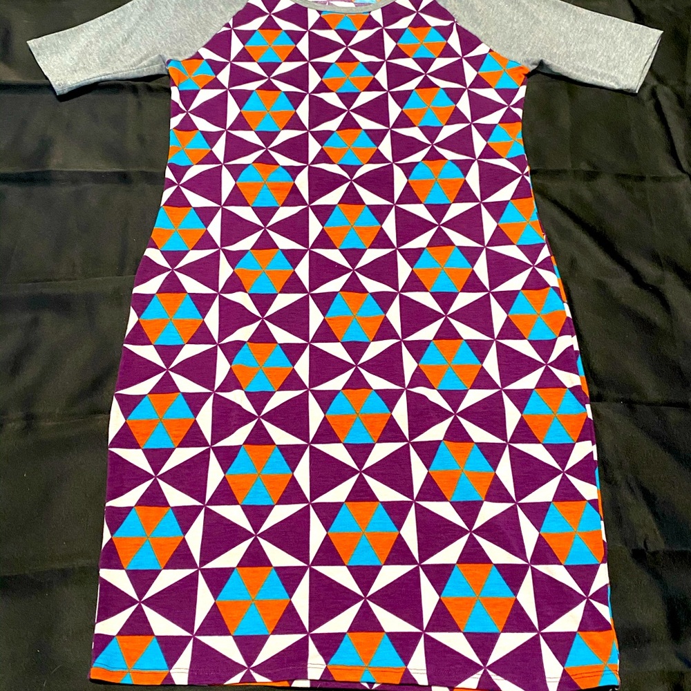 LULAROE “JULIA” DRESS